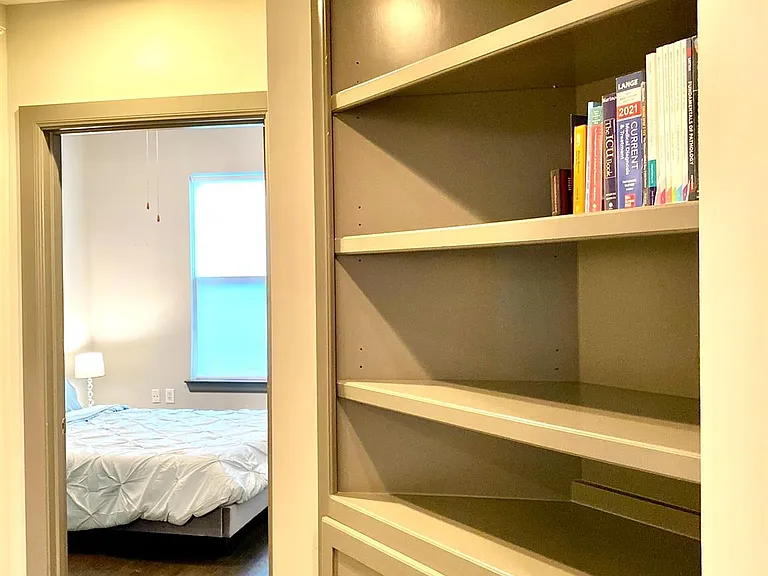 1010 Rosine St #20 — Photo 5