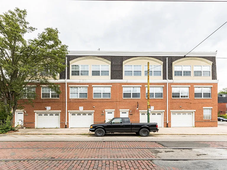 4821 Florence Ave #D — Photo 11