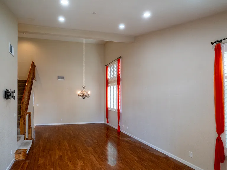 4241 Remora Dr — Photo 2