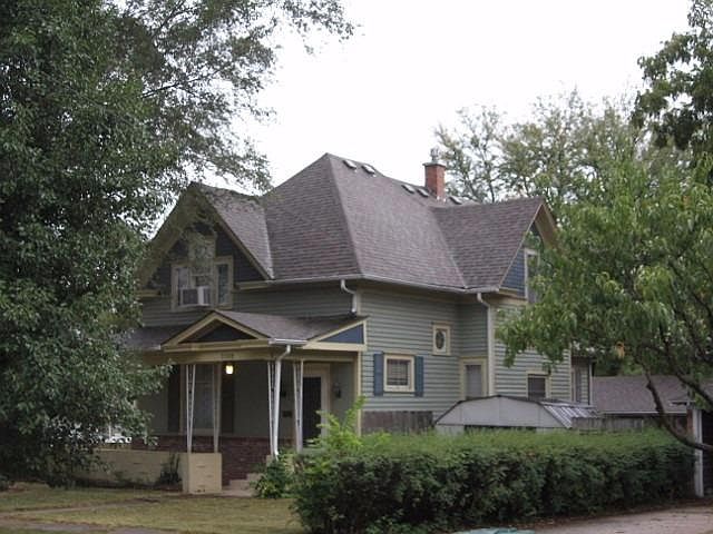 1st image of 1100 N Olive St