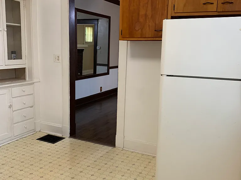 1236 Gilsey Ave #1 — Photo 21