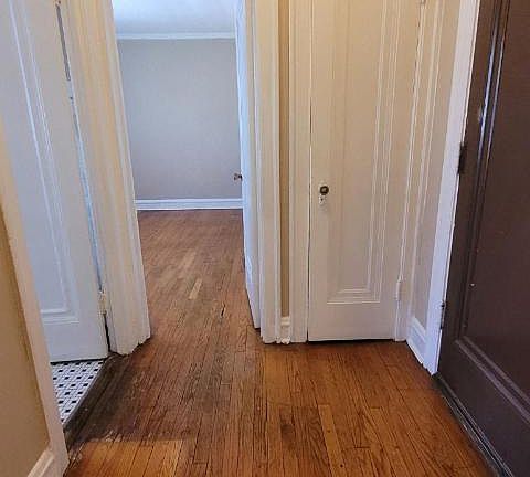 3rd image of 1123 E 82nd St APT 106