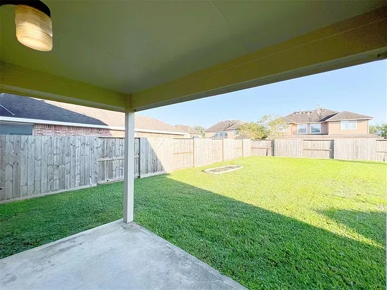 18102 Redoak Manor Ln — Photo 17