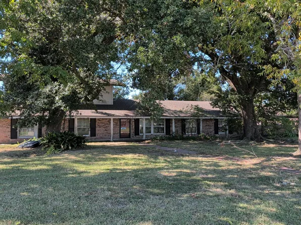 1512 Palermo Dr, Sulphur, LA 70663