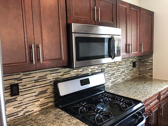 5th image of 18 Harmon St APT 2E