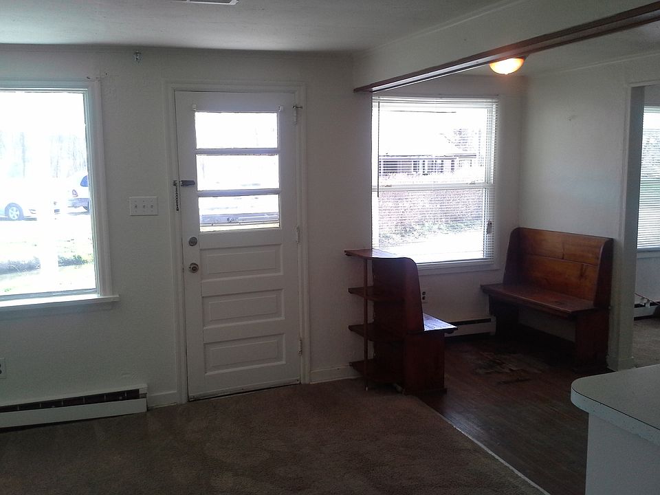 1st image of 206 Capitol Hill Rd #11332357