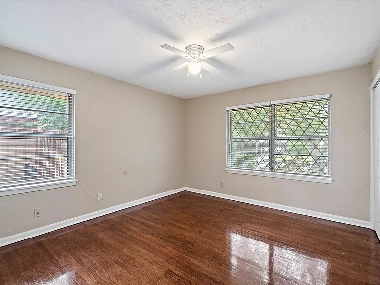4310 Ebbtide Dr — Photo 10