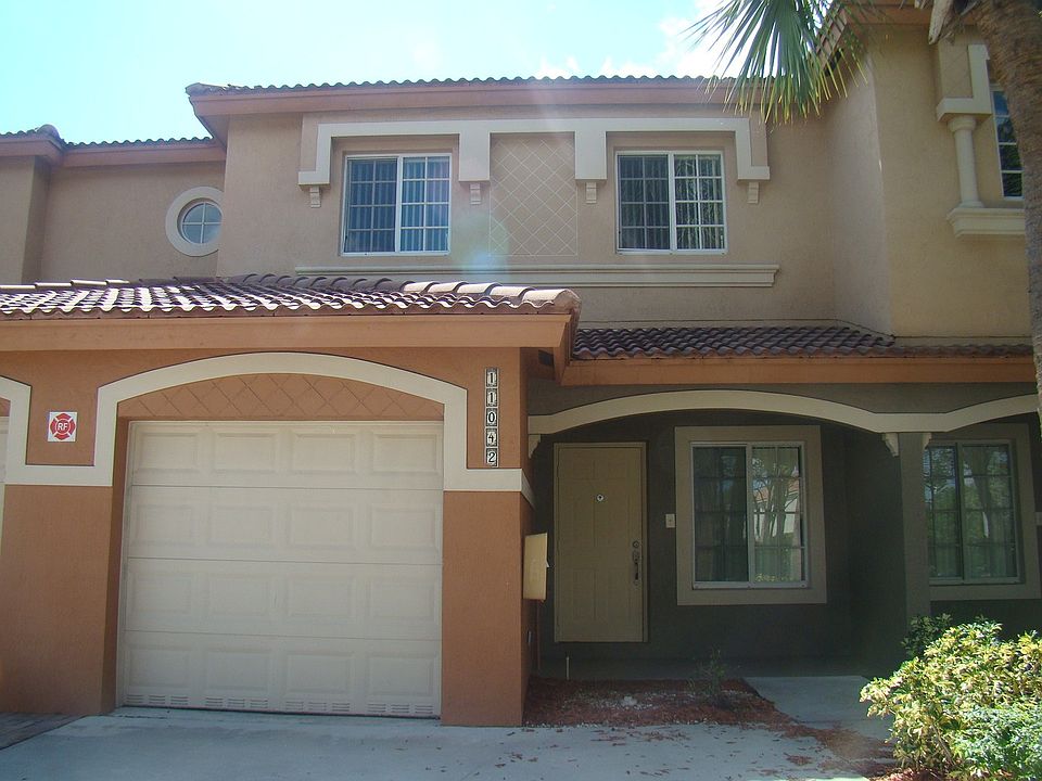 1st image of 11000-11098 W Sample Rd #2baf3640f