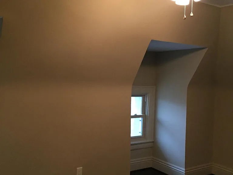 615 W Ferry St #6 — Photo 8