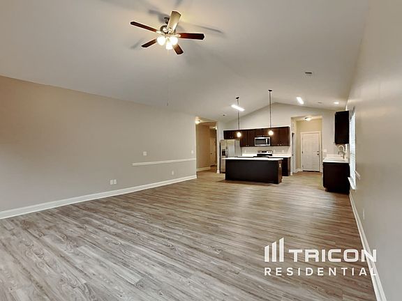 3rd image of 130 Still Water Cir