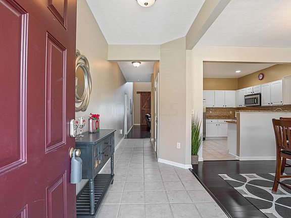 3rd image of 5194 Horseshoe Falls Dr #6