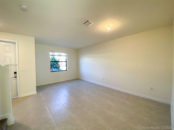 5th image of 10472 W 32nd Ln #10472