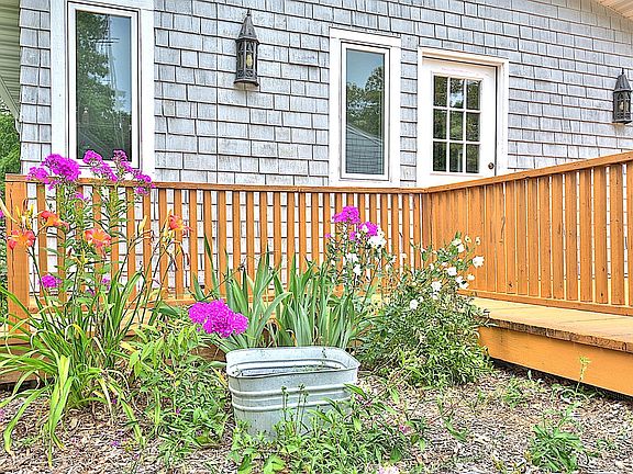 4th image of 2656 1st St