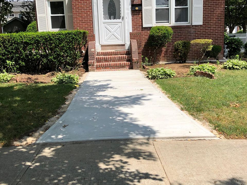 1st image of 105 Nugent St