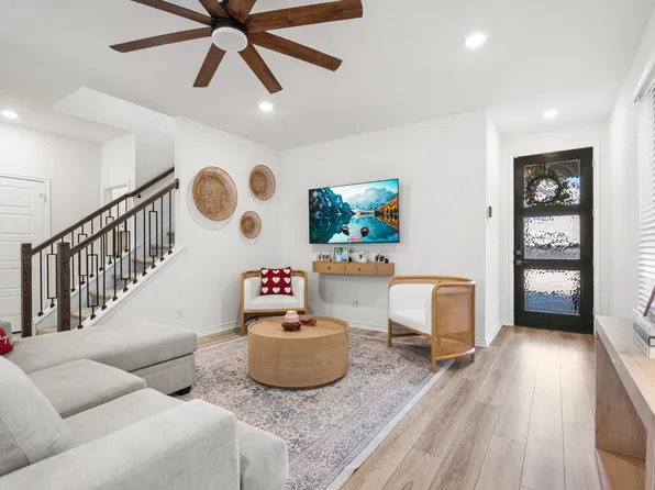 14839 Vance Jackson Unit 303, San Antonio, TX 78249
