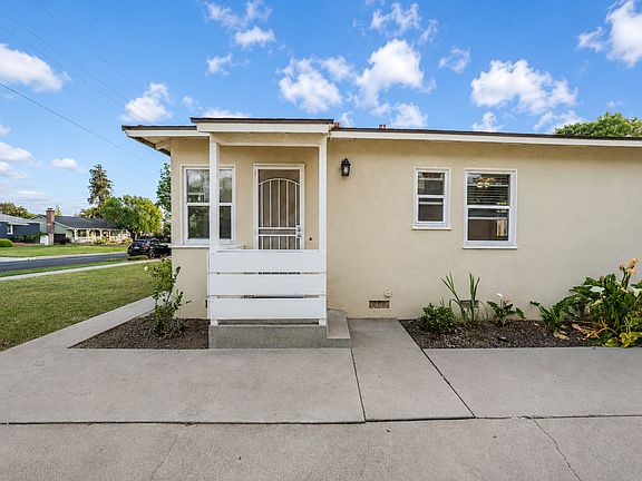 4th image of 8347 California Ave
