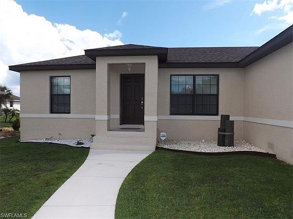 3rd image of 18462 Kerrville Cir