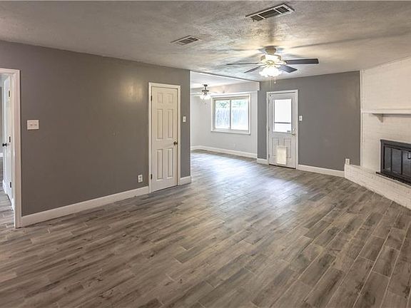 5th image of 1906 Kangaroo Ave