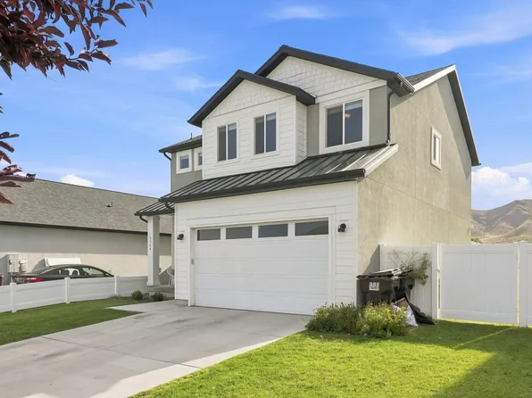 3564 N Finch Ln, Eagle Mountain, UT 84005