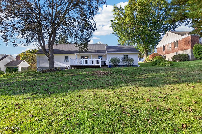 5th image of 37 Coolidge Road