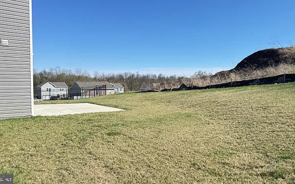 3rd image of 65 Chesterfield Rd