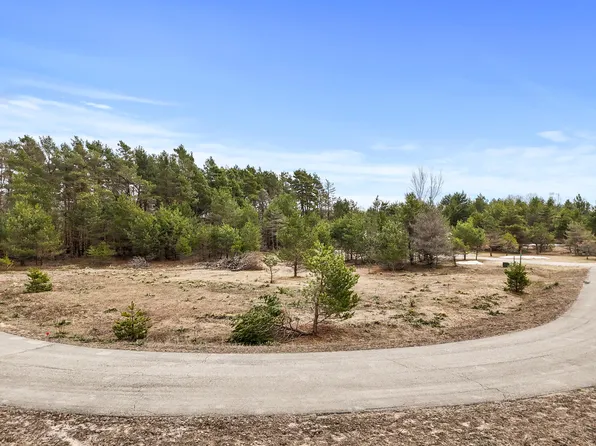 Winding Creek Dr, Bear Lake, MI 49614