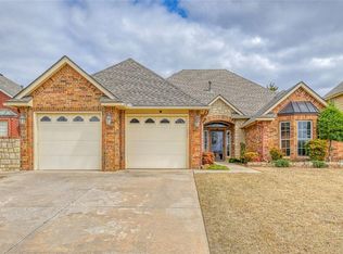 4217 Spyglass Dr, Norman, OK 73072