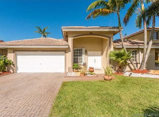 9940 SW 161st Pl, Miami, FL 33196