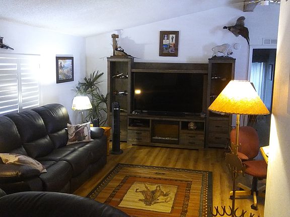 3rd image of 8600 E Broadway Rd #123