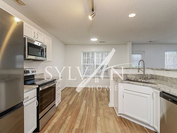 5th image of 117 Kinnley Ct