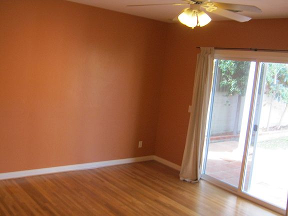 5th image of 968 Rosecrans St