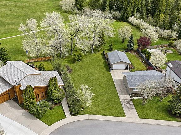 2nd image of 223 Piper Dr