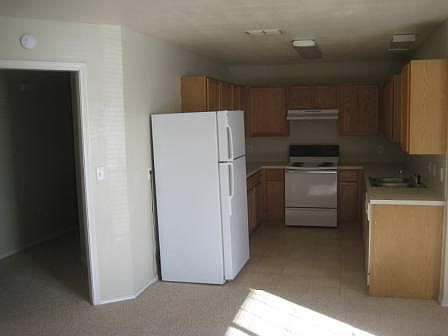 4th image of 920 82nd St Unit A