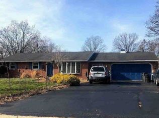 1239 Randy Dr, Pottstown, PA 19464