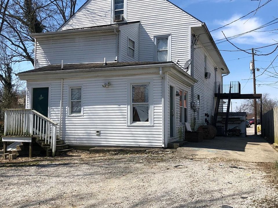 2nd image of 17 Phillips Ct