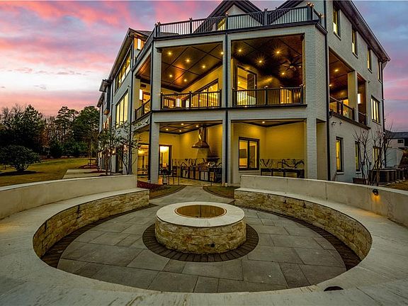 4th image of 3440 Ronnie Ln