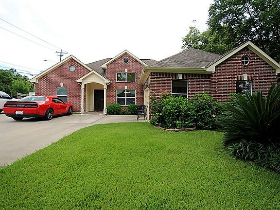 2nd image of 5803 Chinaberry Dr
