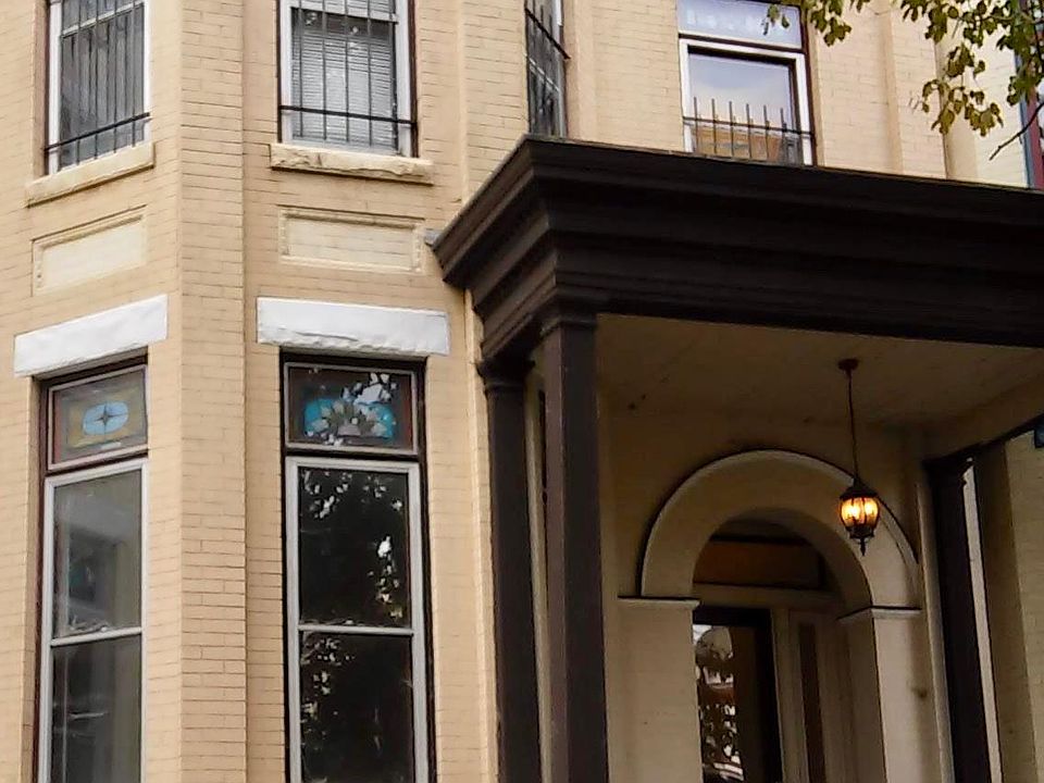 1st image of 1629 W Grace St APT 4