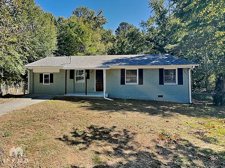 4484 Bonnie Glen Ct — Photo 1