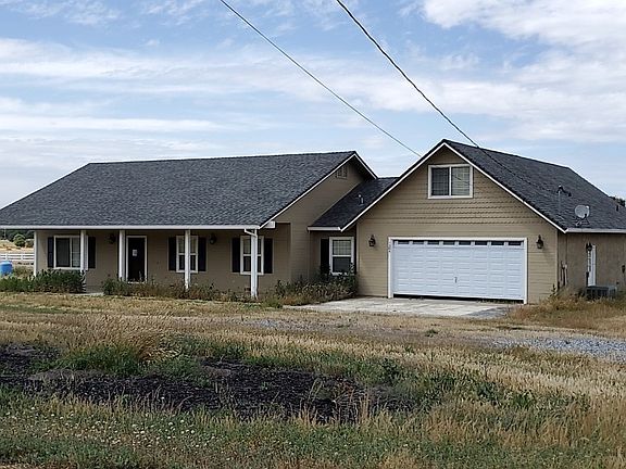2nd image of 7384 Leslie Ct