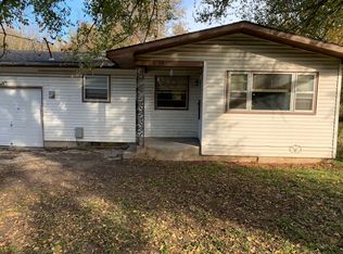 2508 N Ramsey Ave, Springfield, MO 65803