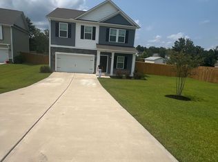 136 Southern Oak Dr, Camden, SC 29020
