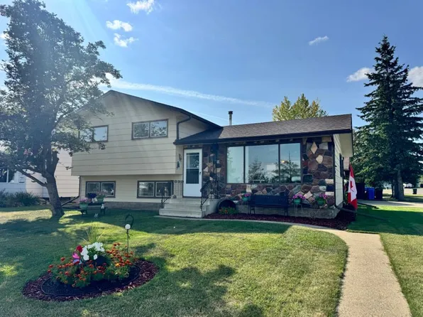 10220 E 117th St, Fairview, AB T0H 1L0