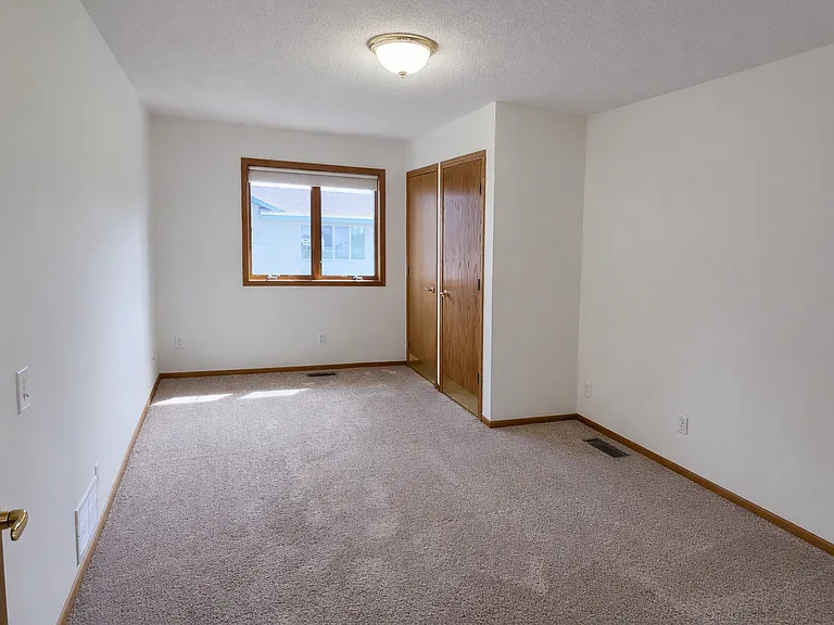 913 Richland Ave SW — Photo 9