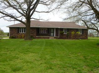 93 N State Highway 39, Greenfield, MO 65661