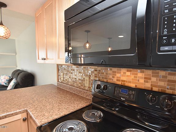 4th image of 1518 S Lake Park Boulevard #2c