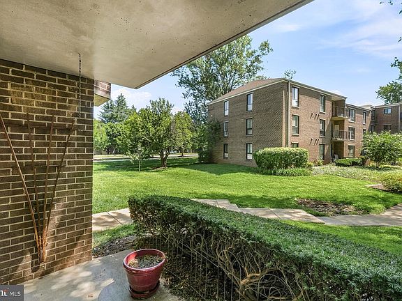4th image of 3206 Spartan Rd APT 14
