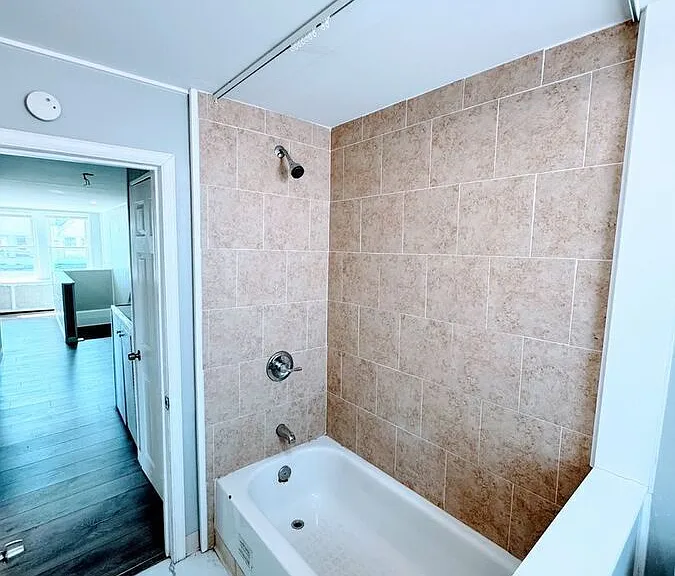 6501 Guyer Ave #3 — Photo 17