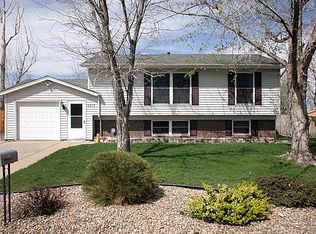 9317 W Hamilton Dr, Lakewood, CO 80227