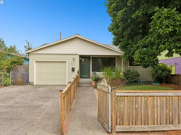 7629 SE Woodward St, Portland, OR 97206